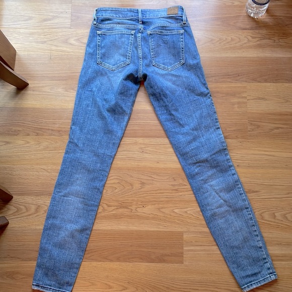 Guess jeans - Picture 2 of 8